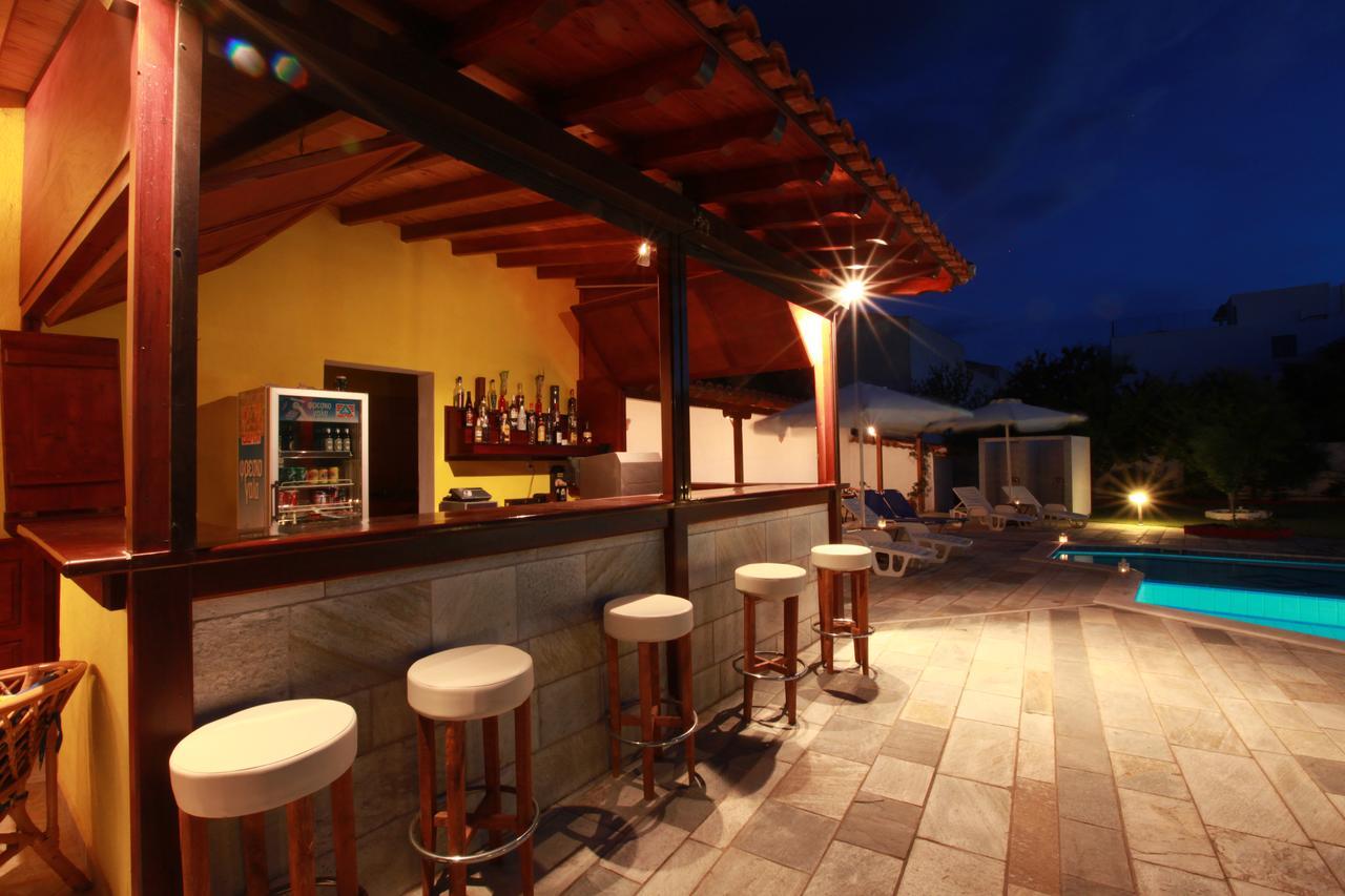 Pavlos Maria Studios Skiathos Town Exterior photo